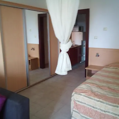 Top By Planeta Apartament